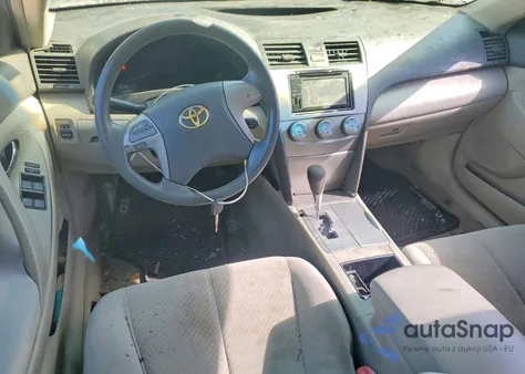 2009 Toyota Camry Base z USA, uszkodzony, nr VIN 4T1BE46K19U833317